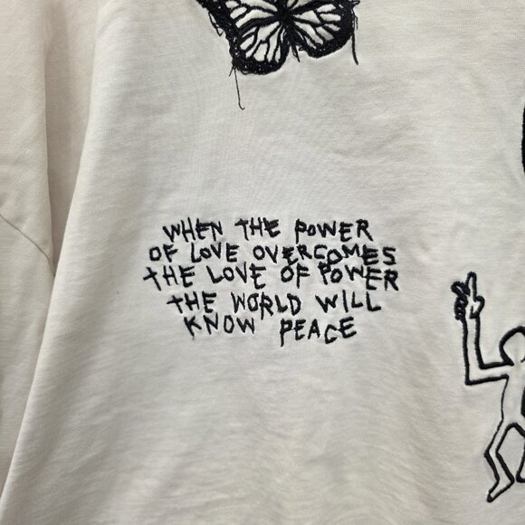 CHNGE Cream Long Sleeve Embroidered Grafic Crop Shirt Size Large - Picture 3 of 12